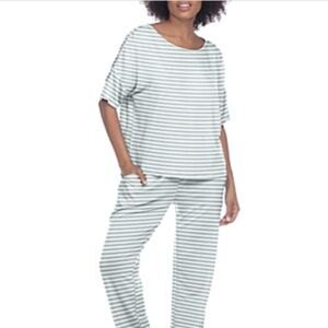 NWT Honeydew Womens Nightwear Comfy Pajama Set Green XS